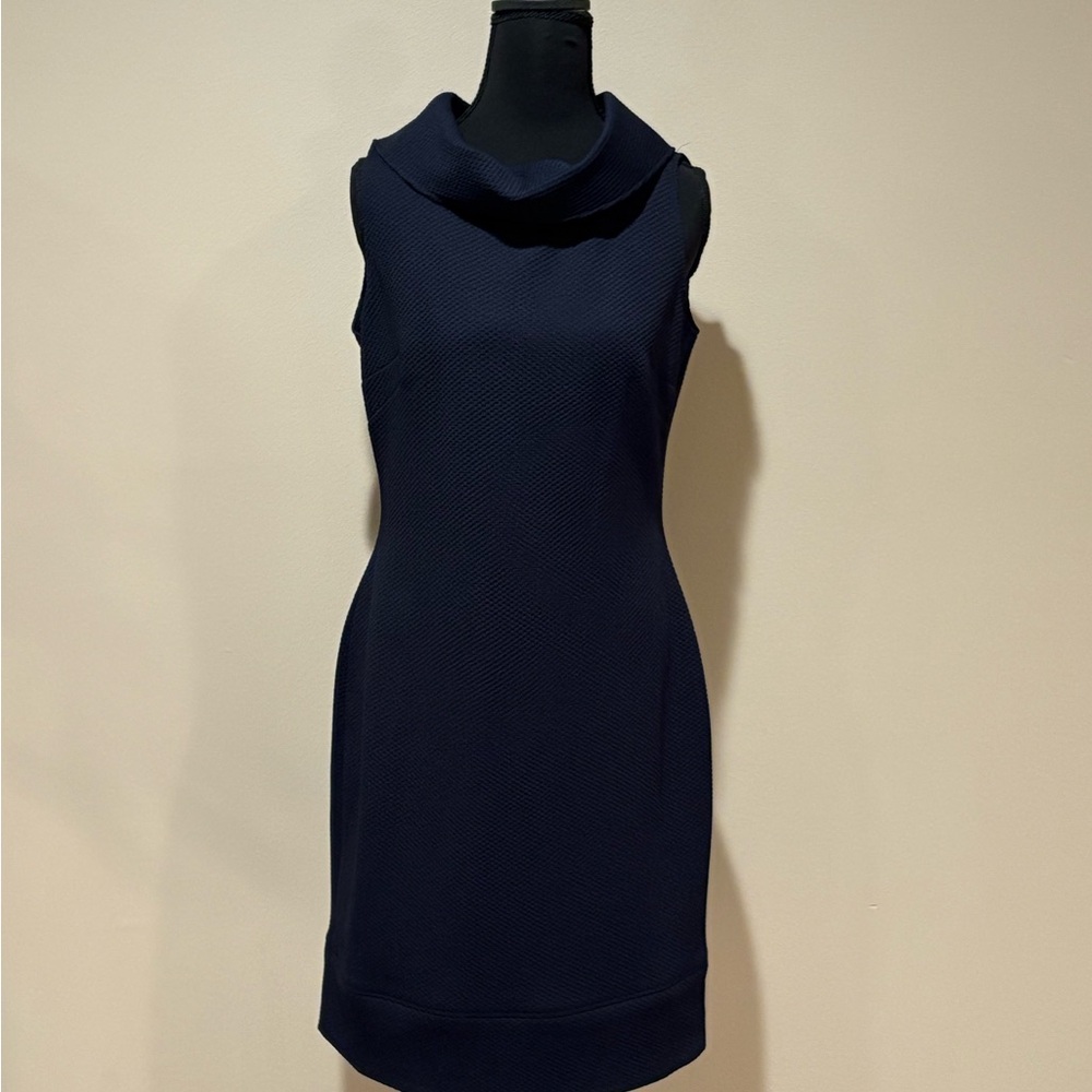 NWOT Adorable Chaps Navy Textured Dress with Gold Zipper